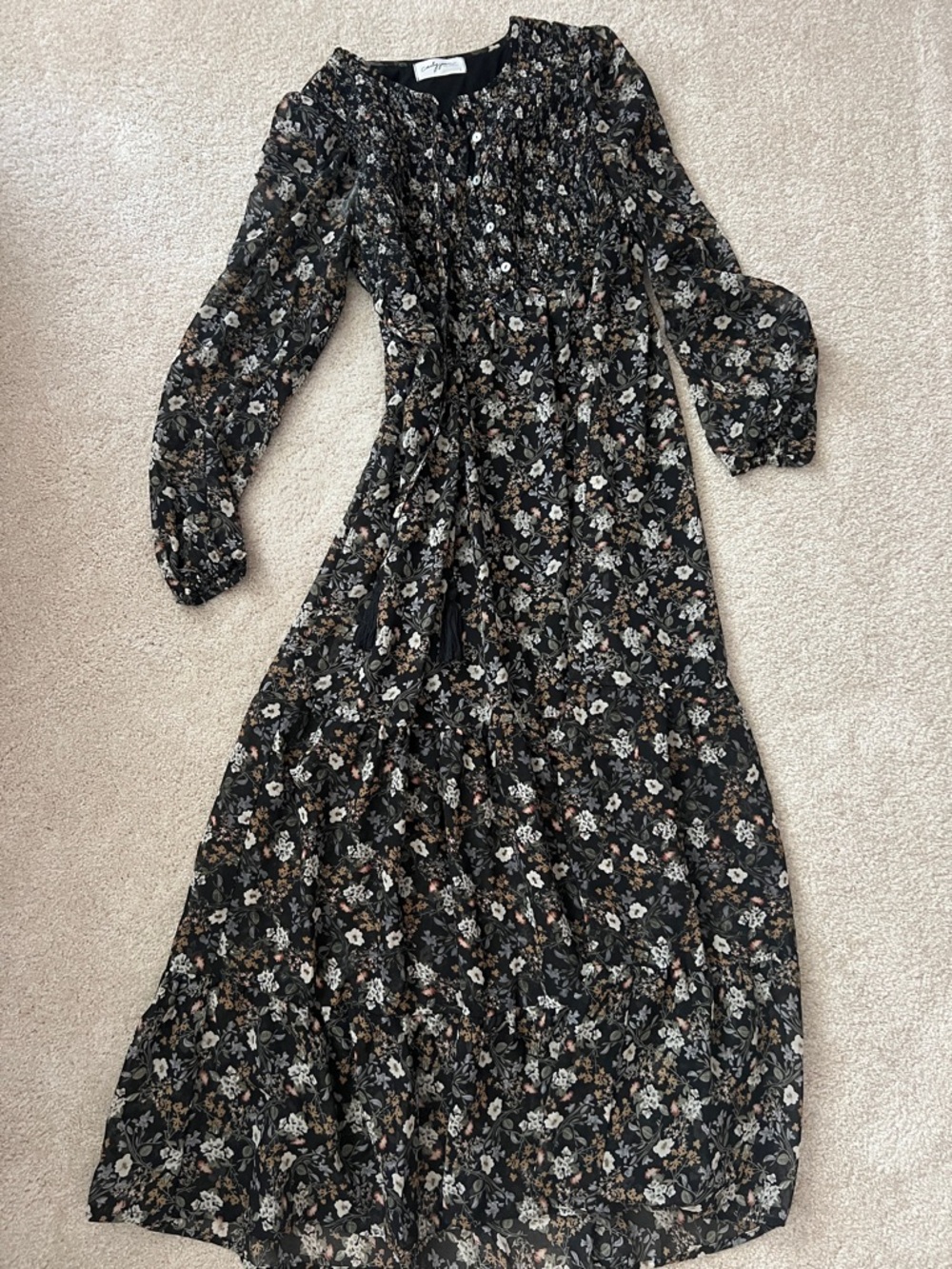 Carly Jean Los Angeles Black Floral Maxi Dress